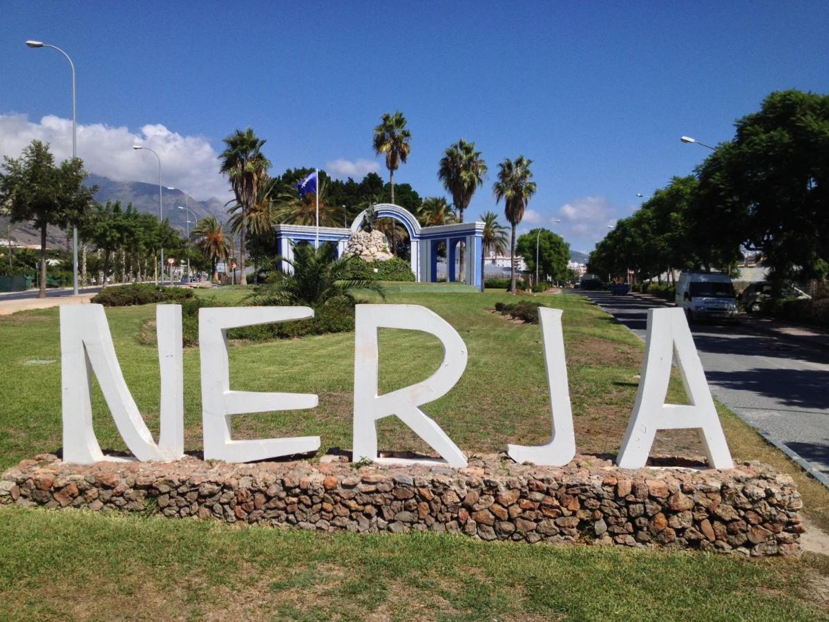 R838 Capistrano Playa 213 Apartamento Nerja Exterior foto