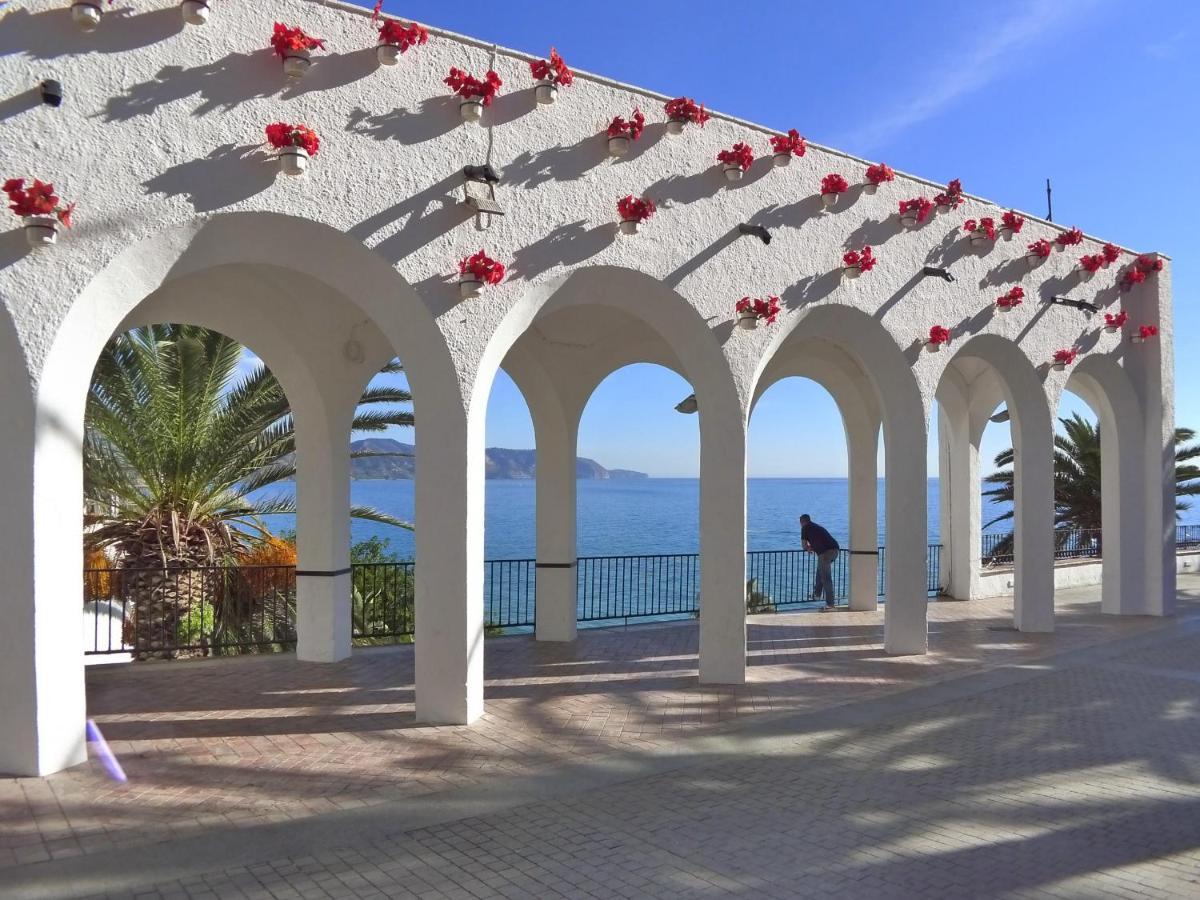 R838 Capistrano Playa 213 Apartamento Nerja Exterior foto